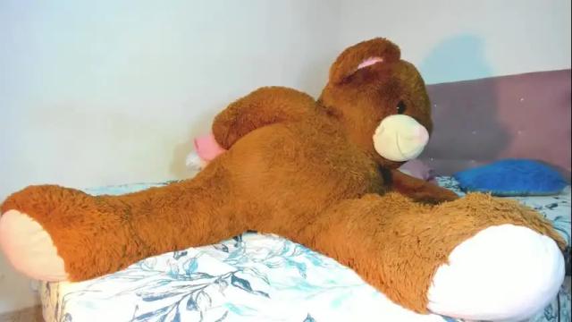 Image 12 of chantellebony Stream on Chaturbate on 3 months ago