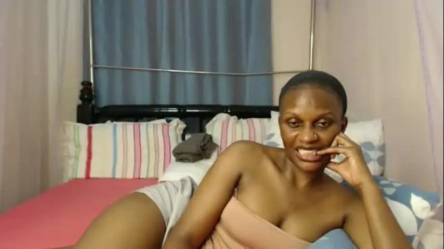 Image 6 of chantelsamz2 Stream on Chaturbate on 25 days ago