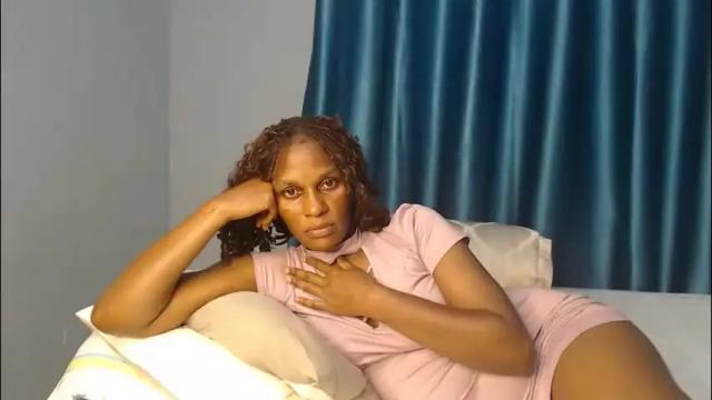 Image 7 of chantelsamz2 Stream on Chaturbate on 25 days ago