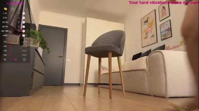 Image 6 of chantwow Stream on Chaturbate on 3 months ago