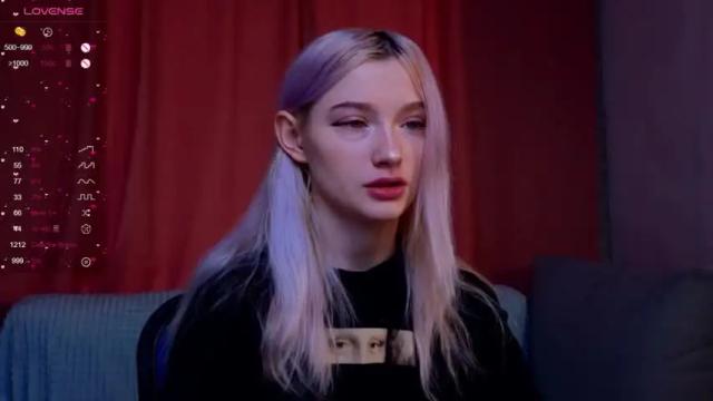 Image 4 of charityryah Stream on Chaturbate on 12 months ago