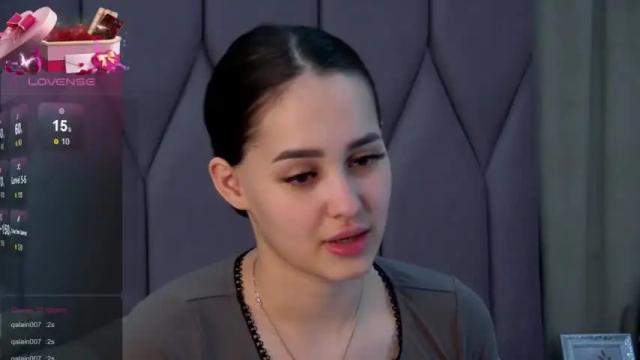 Image 3 of charlenedyson Stream on Chaturbate on 19 months ago