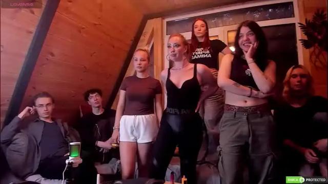 Image 4 of charlenedyson Stream on Chaturbate on 1 month ago