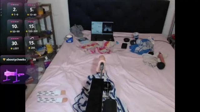 Image 10 of charlenne701298 Stream on Chaturbate on 1 month ago