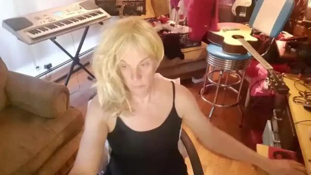 Image 10 of charli_girl Stream on Chaturbate on 13 months ago