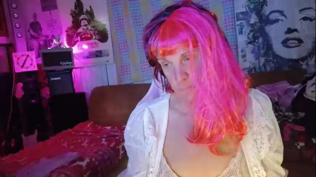 Image 4 of charli_girl Stream on Chaturbate on 2 months ago