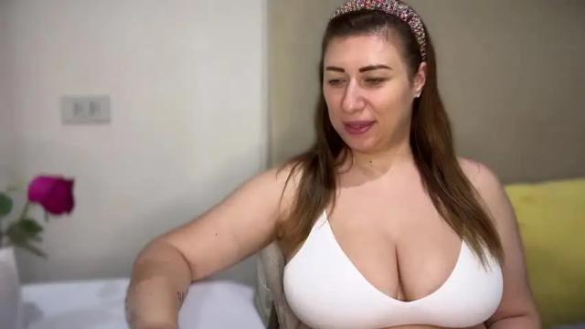 Thumbnail 2, charlie_angel_boss's Stream at Chaturbate, 15 months ago