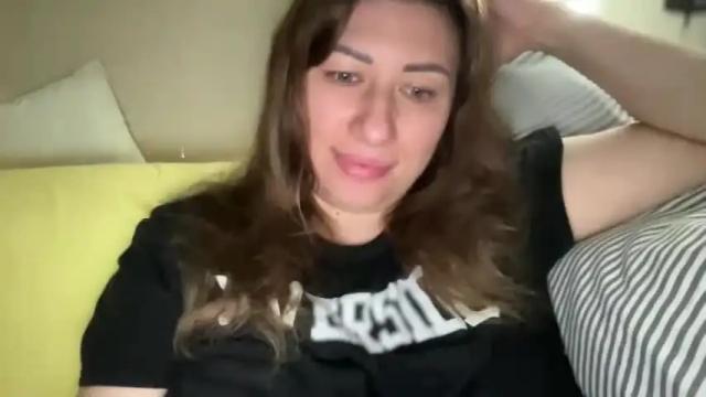 Image 2 of charlie_angel_boss Stream on Chaturbate on 16 months ago