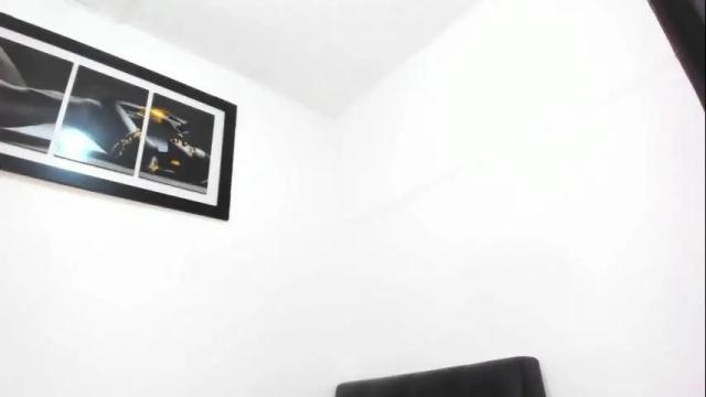 Image 8 of charlie_maartinez Stream on Chaturbate on 1 month ago