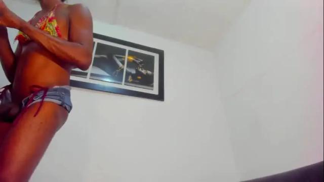 Image 2 of charlie_maartinez Stream on Chaturbate on 28 days ago