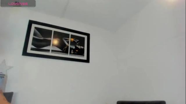 Image 12 of charlie_maartinez Stream on Chaturbate on 6 days ago