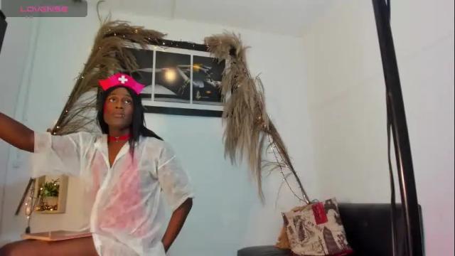 Image 2 of charlie_maartinez Stream on Chaturbate on 4 months ago