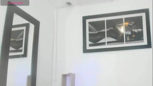 Image 8 of charlie_maartinez Stream on Chaturbate on 4 months ago