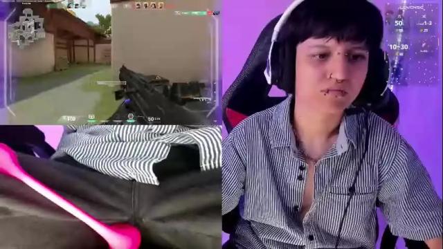 Image 2 of charlietaylor_ Stream on Chaturbate on 1 month ago
