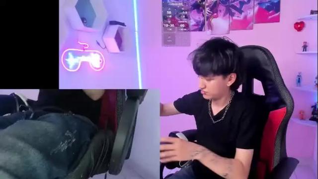 Thumbnail 1, charlietaylor_'s Stream at Chaturbate, 8 days ago