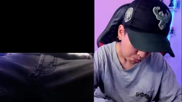 Thumbnail 1, charlietaylor_'s Stream at Chaturbate, 22 days ago