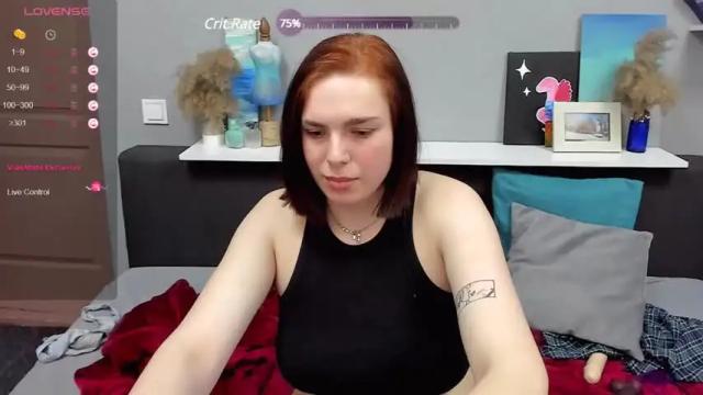 Image 10 of charlinkiss Stream on Chaturbate on 17 months ago