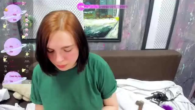 Image 10 of charlinkiss Stream on Chaturbate on 17 months ago