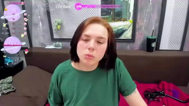 Image 7 of charlinkiss Stream on Chaturbate on 16 months ago