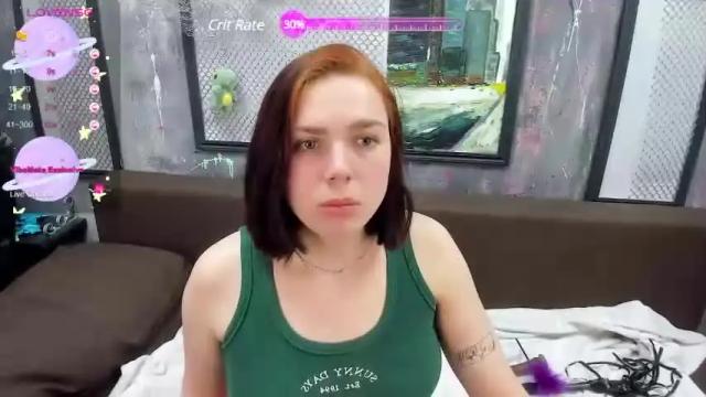 Thumbnail 1, charlinkiss's Stream at Chaturbate, 16 months ago