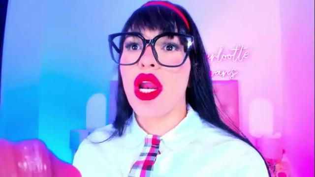 Image 7 of charlootteevans Stream on Chaturbate on 21 days ago