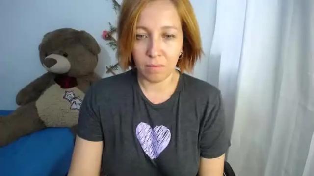 Image 4 of charlot_ponze Stream on Chaturbate on 19 months ago