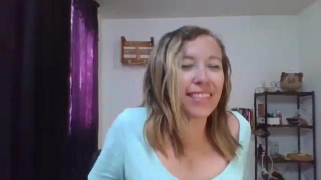 Image 4 of charlot_ponze Stream on Chaturbate on 1 month ago