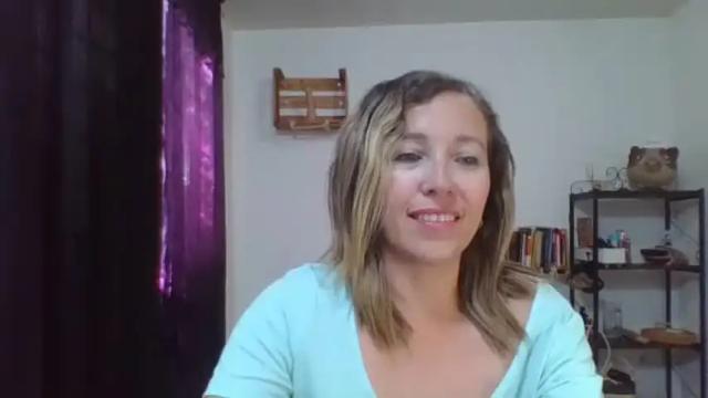 Image 6 of charlot_ponze Stream on Chaturbate on 1 month ago