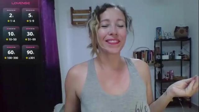 Image 2 of charlot_ponze Stream on Chaturbate on 8 days ago