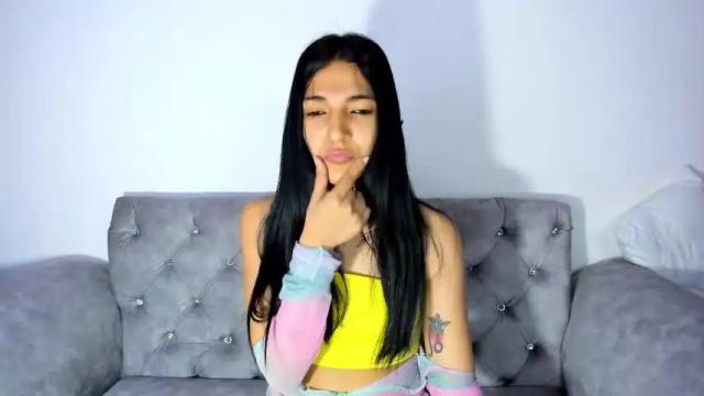 Image 12 of charlot_sanchez Stream on Chaturbate on 19 months ago