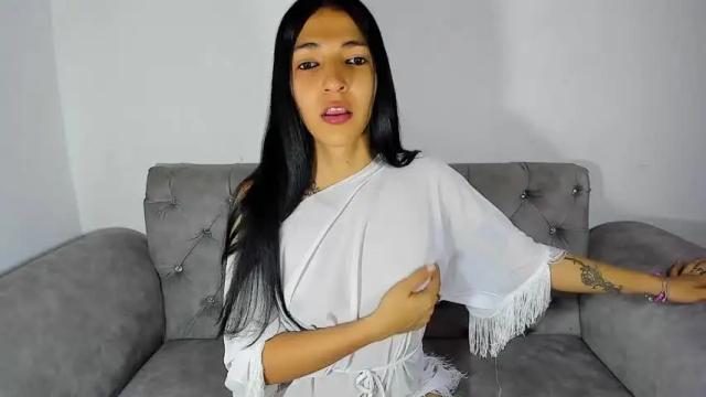 Image 10 of charlot_sanchez Stream on Chaturbate on 16 months ago