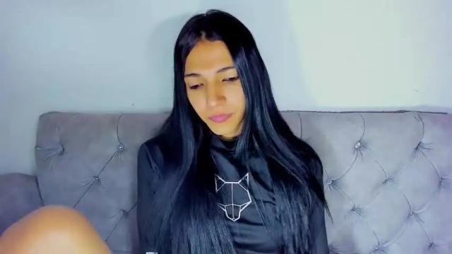 Image 12 of charlot_sanchez Stream on Chaturbate on 15 months ago