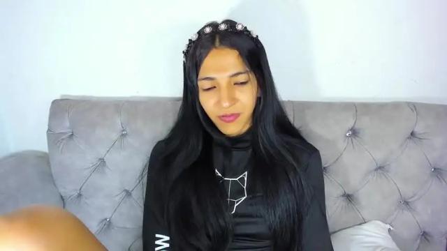 Image 4 of charlot_sanchez Stream on Chaturbate on 15 months ago