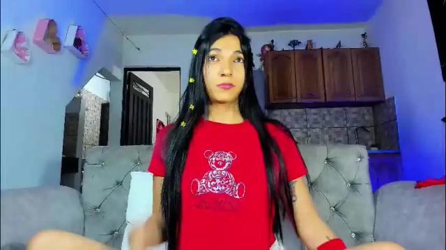 Image 3 of charlot_sanchez Stream on Chaturbate on 22 days ago