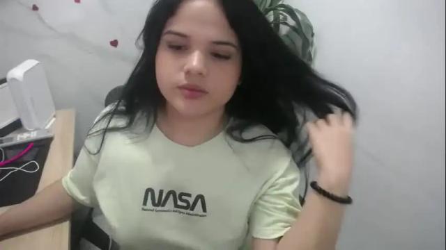 Image 12 of charlot_walker Stream on Chaturbate on 28 days ago