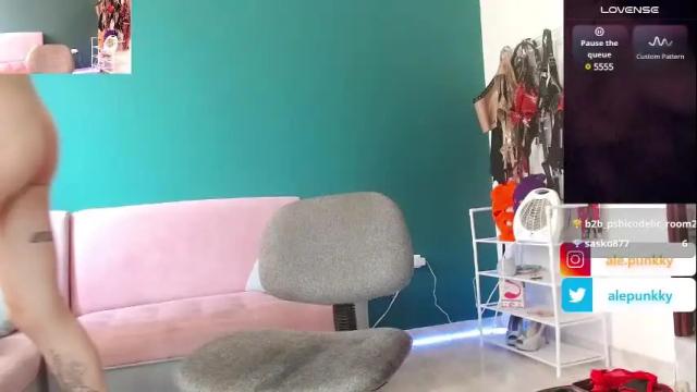 Image 6 of charlotbelucci_ Stream on Chaturbate on 1 month ago