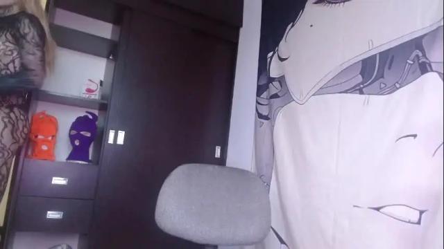 Image 3 of charlotbelucci_ Stream on Chaturbate on 1 month ago