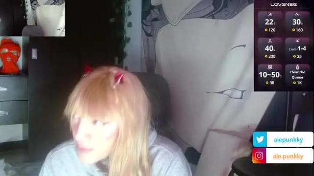 Image 2 of charlotbelucci_ Stream on Chaturbate on 20 days ago