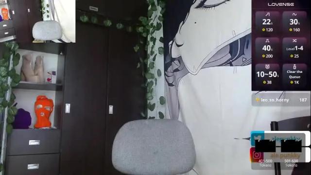 Image 2 of charlotbelucci_ Stream on Chaturbate on 16 days ago