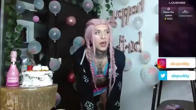 Thumbnail 1, charlotbelucci_'s Stream at Chaturbate, 1 month ago