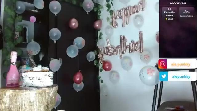 Image 8 of charlotbelucci_ Stream on Chaturbate on 1 month ago