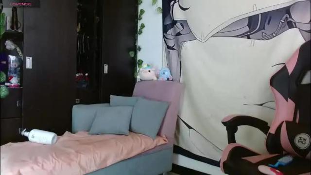 Thumbnail 1, charlotbelucci_'s Stream at Chaturbate, 1 month ago