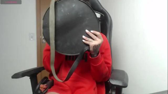 Image 7 of charlotbelucci_ Stream on Chaturbate on 19 hours ago