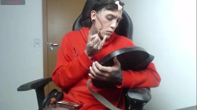 Image 8 of charlotbelucci_ Stream on Chaturbate on 19 hours ago