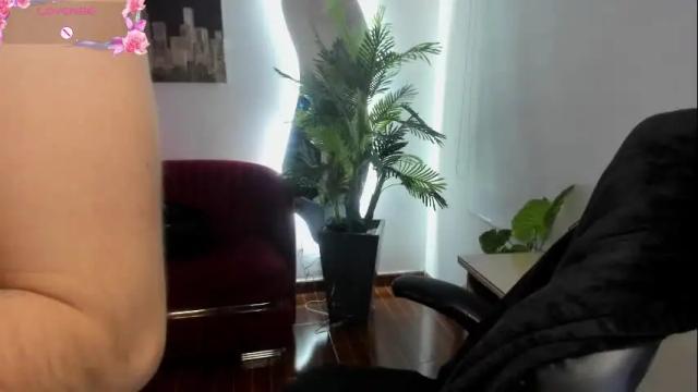 Image 6 of charlote_horny Stream on Chaturbate on 1 month ago