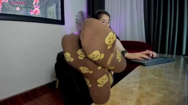 Image 3 of charlote_horny Stream on Chaturbate on 15 days ago