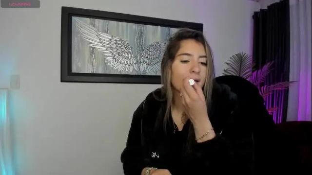 Image 3 of charlote_horny Stream on Chaturbate on 8 days ago