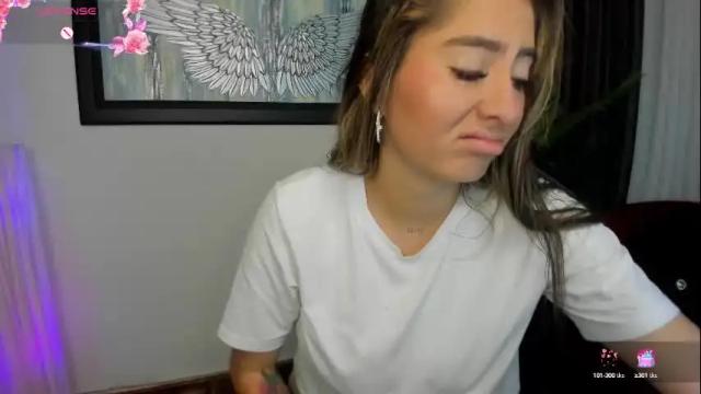 Image 6 of charlote_horny Stream on Chaturbate on 1 month ago