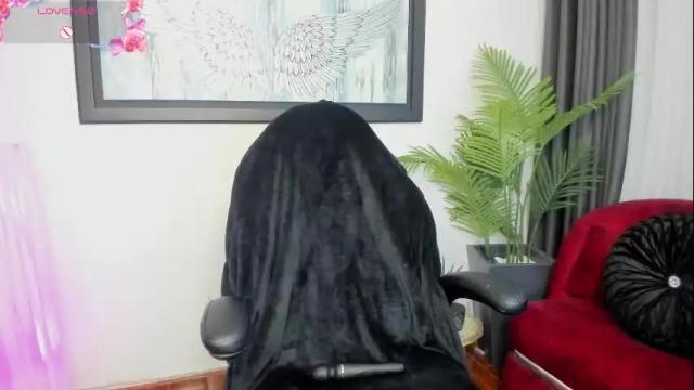 Image 7 of charlote_horny Stream on Chaturbate on 1 month ago