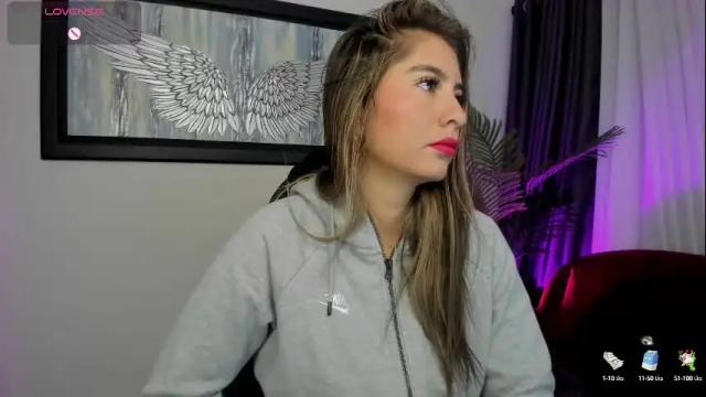 Image 2 of charlote_horny Stream on Chaturbate on 1 month ago